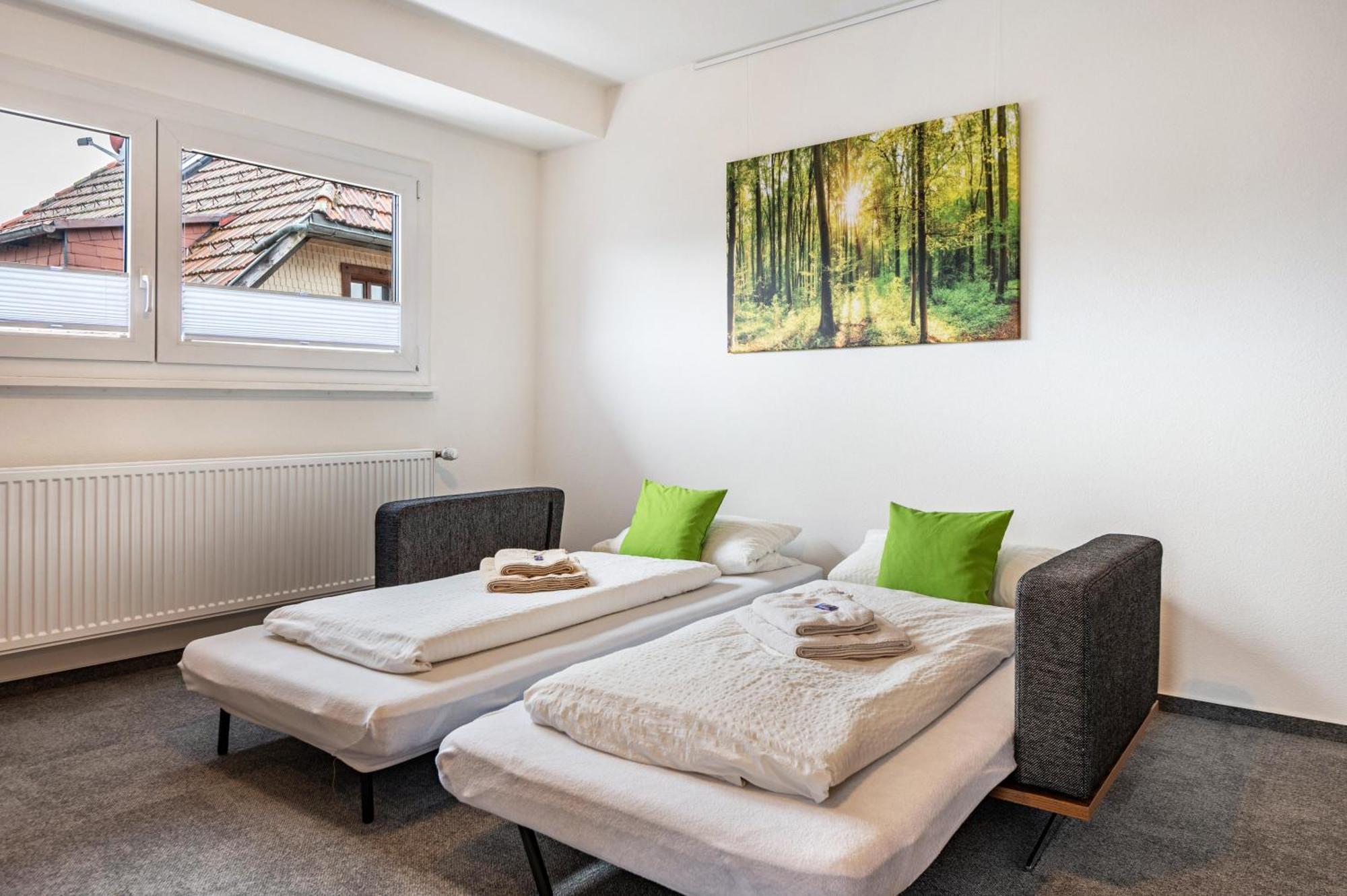 Gaestehaus Kunkelmann Mit Sauna ヘーヘンシュヴァント エクステリア 写真