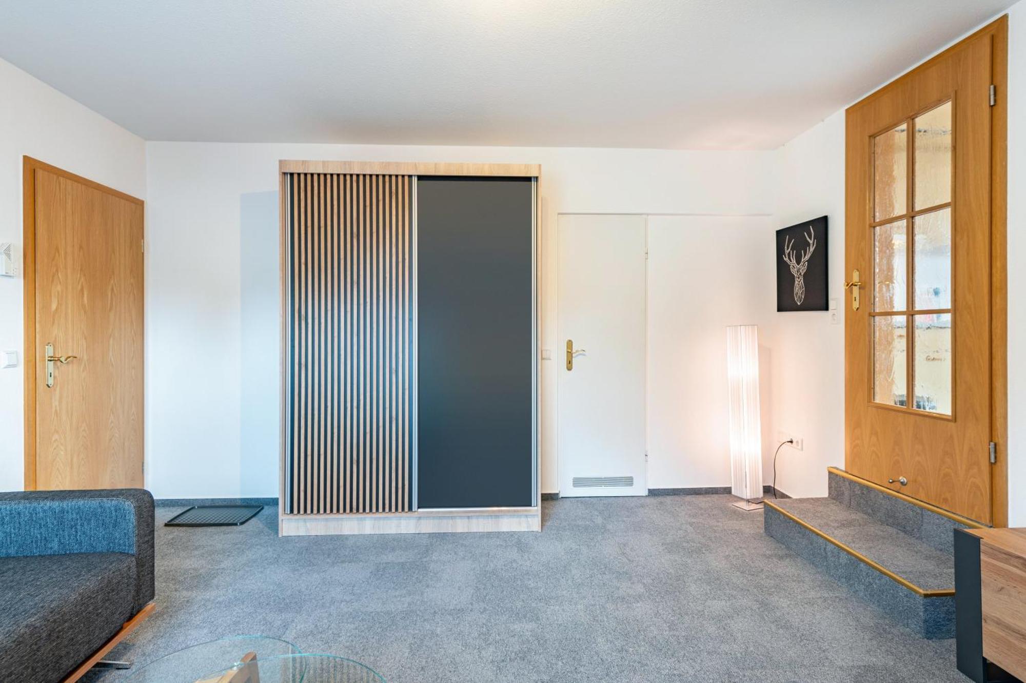 Gaestehaus Kunkelmann Mit Sauna ヘーヘンシュヴァント エクステリア 写真