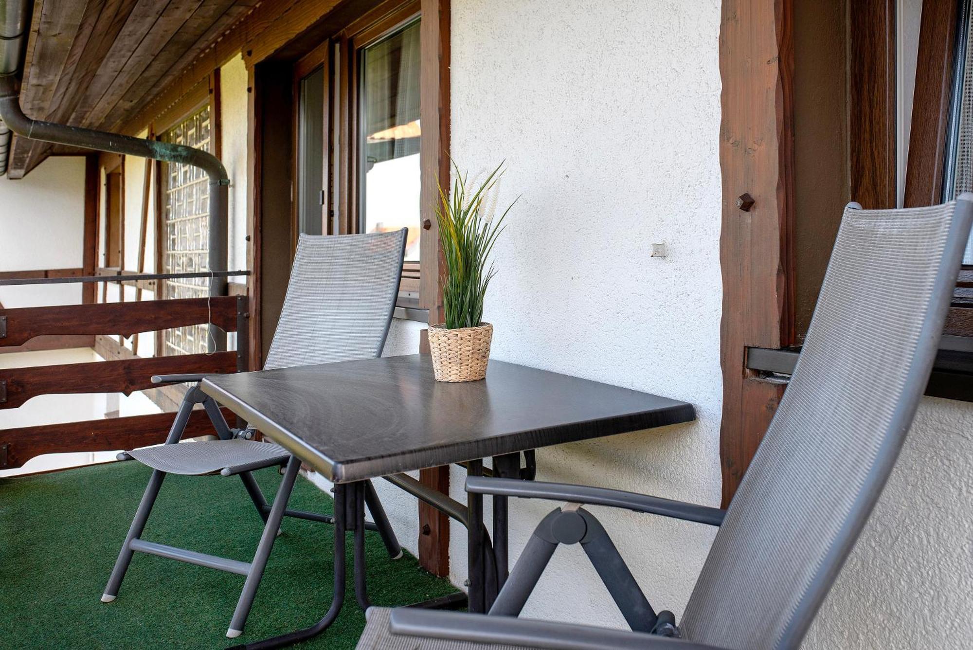 Gaestehaus Kunkelmann Mit Sauna ヘーヘンシュヴァント エクステリア 写真